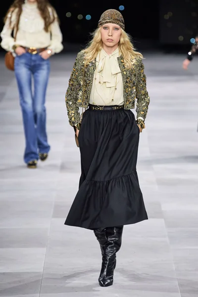 Look 59